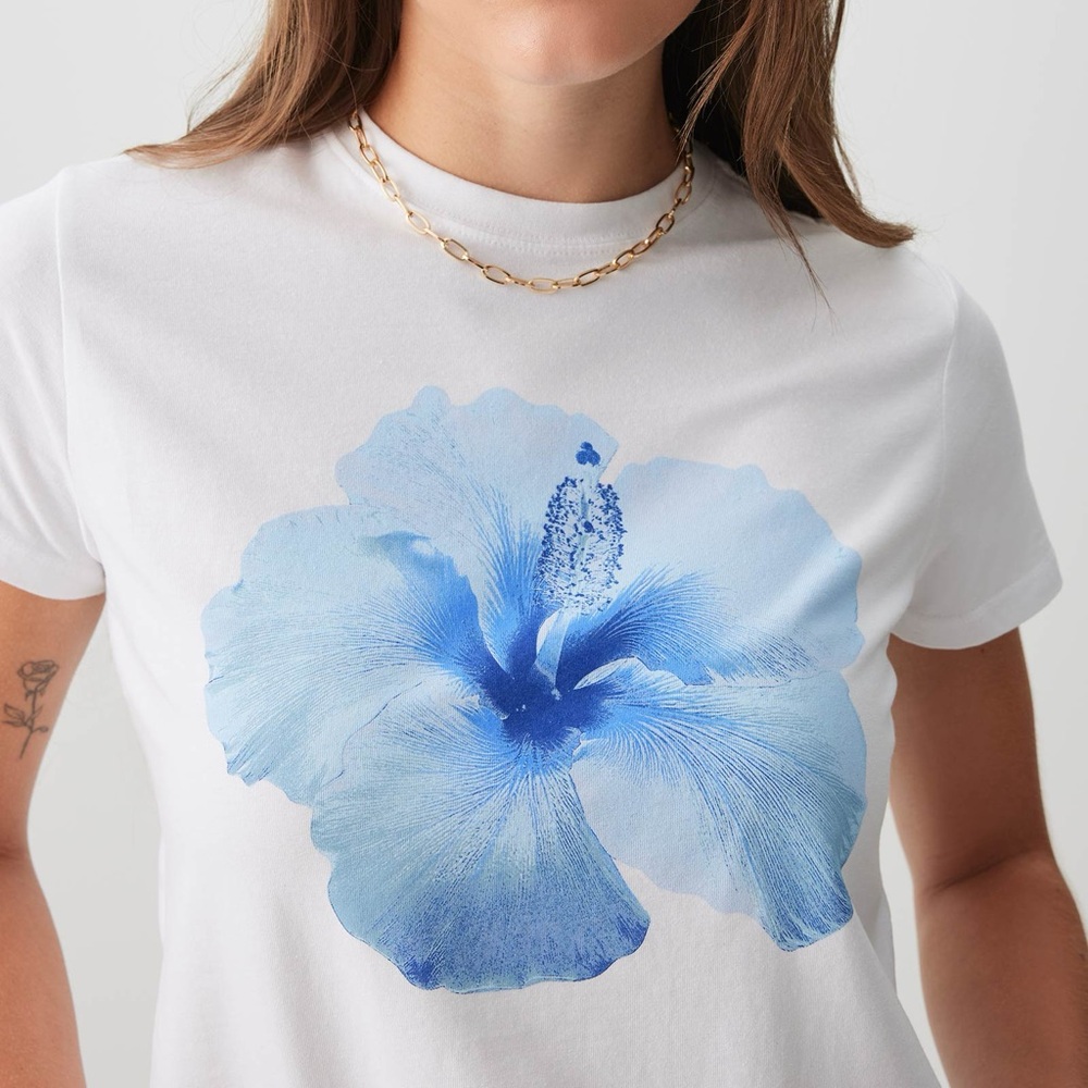 Ardene hibiscus white tee